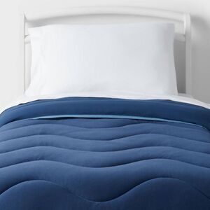 Pillowfort Deep Blue Comforter